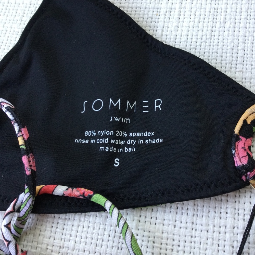 NWT SOMMER SWIM BIKINI SMALL - Picture 3 of 3